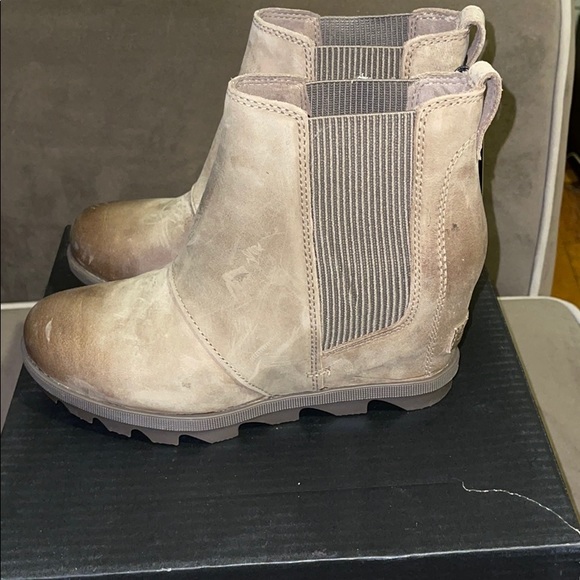 Sorel Booties - Picture 7 of 9